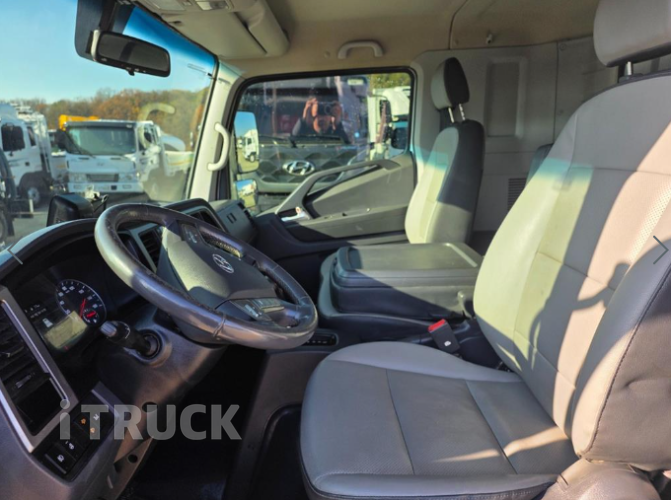 현대 마이티와이드 3.5톤 광폭 카고 슈퍼캡 11