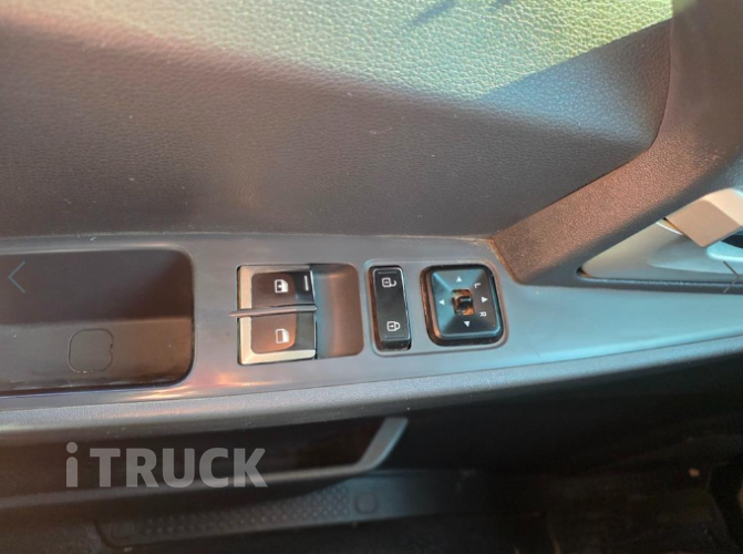 현대 마이티와이드 3.5톤 광폭 카고 슈퍼캡 16