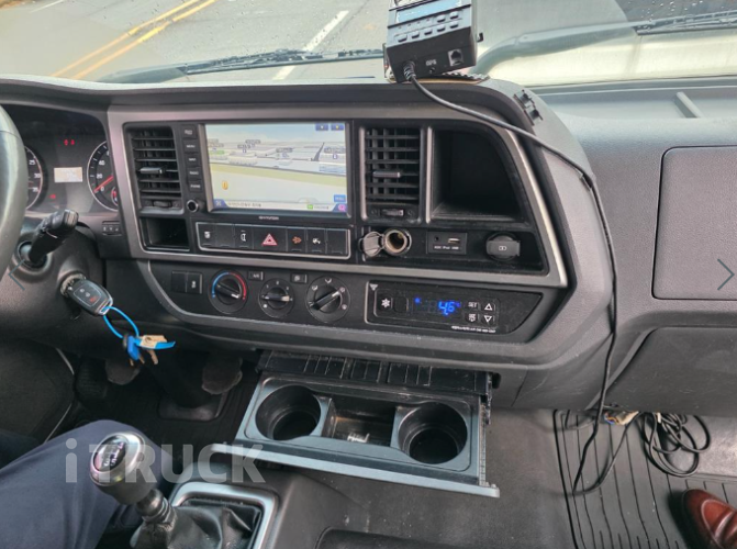 현대 올뉴마이티 2.5톤 냉동탑 4