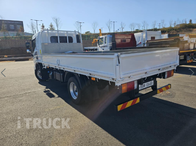 현대 올뉴마이티 2.5톤 카고 슈퍼캡 4