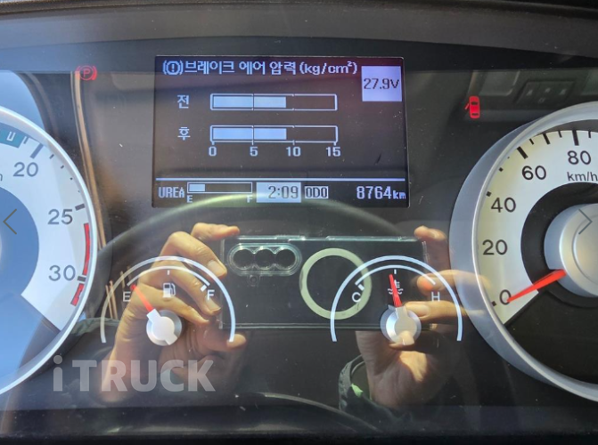 현대 메가트럭 단바리 냉동탑 5톤 수동 18