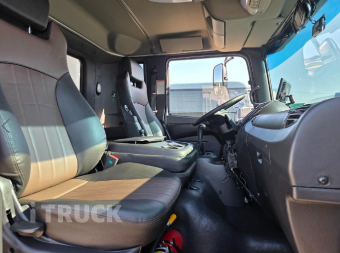 현대 메가트럭 단바리 냉동탑 5톤 수동 13