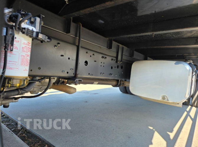 현대 메가트럭 단바리 냉동탑 5톤 수동 11