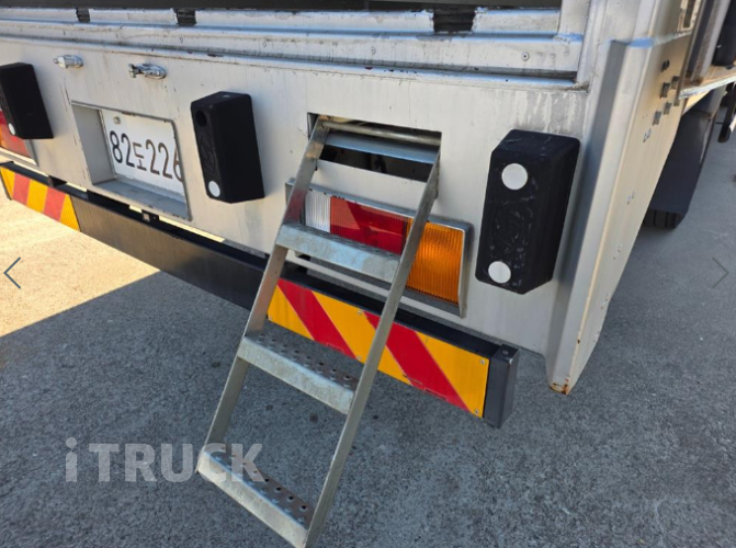 현대 메가트럭 단바리 냉동탑 5톤 수동 6