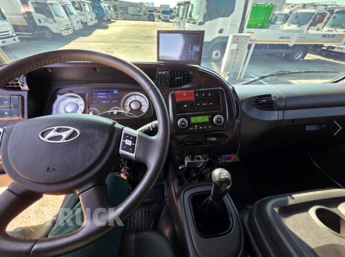 현대 메가트럭 단바리 냉동탑 5톤 수동 15