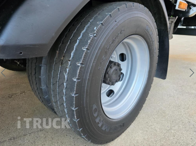 현대 메가트럭 280 단바리 윙바디 5톤 수동 18