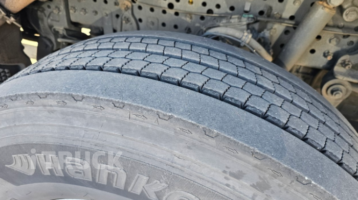 벤츠 아록스 299 후축 윙바디 10.5톤 오토 리타더 8