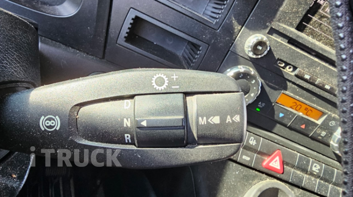 벤츠 아록스 299 후축 윙바디 10.5톤 오토 리타더 14