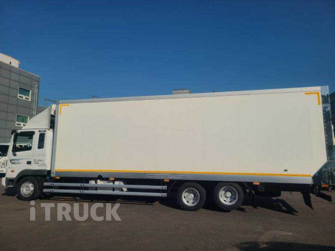 현대 메가트럭 280 후축 냉동탑 5톤 수동 3