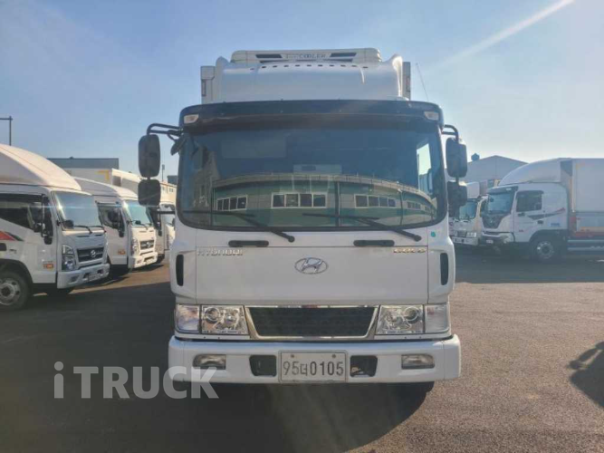 현대 메가트럭 280 후축 냉동탑 5톤 수동 1