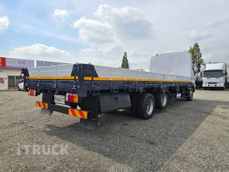 현대 메가트럭 250 앞축 카고 4.5톤 수동 4