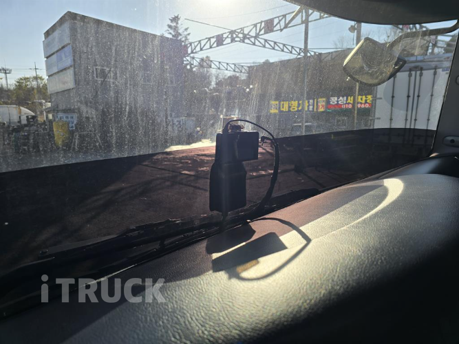 타타대우 맥쎈 후축 윙바디 9톤 오토 11