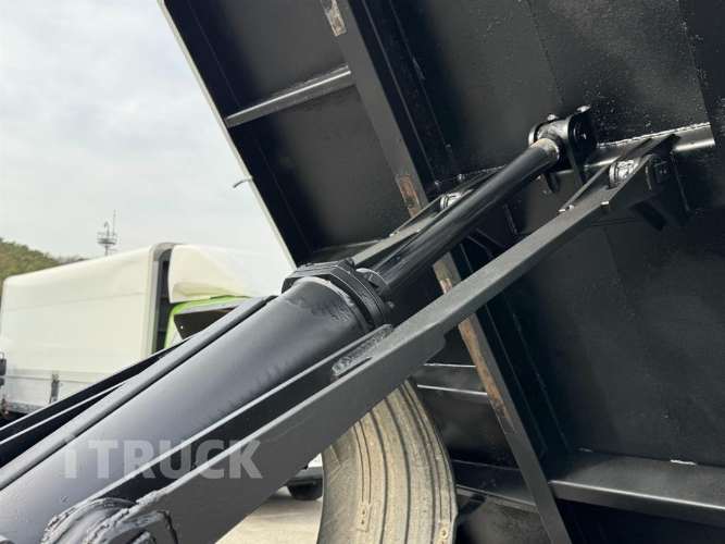 현대 메가트럭 화물덤프 4.5톤 12