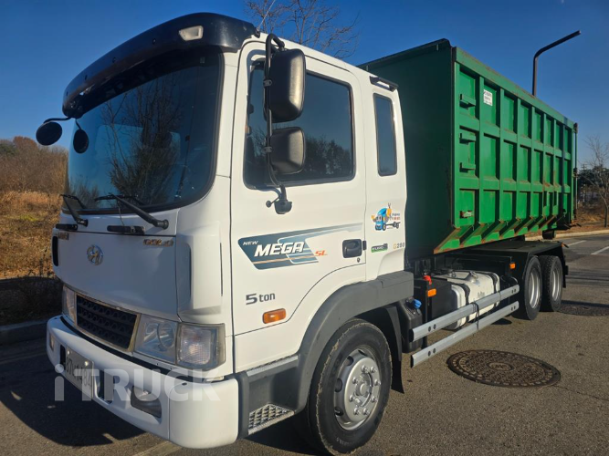 현대 메가트럭 암롤 5톤 수동 앞축 3