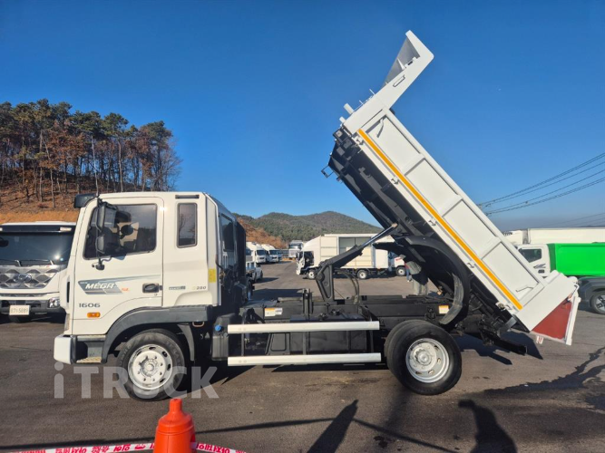 현대 메가트럭 화물덤프 5톤 10