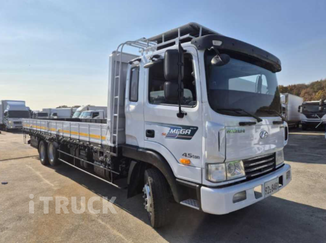 현대 메가트럭 280 앞축 카고 5톤 수동 3