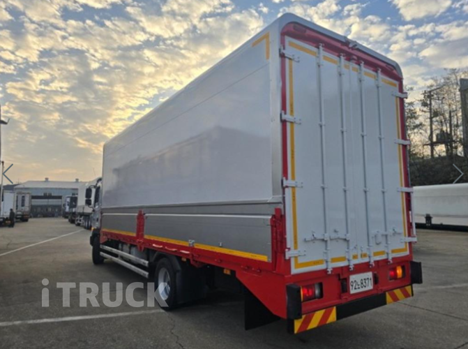 현대 메가트럭 280 단바리 윙바디 4.5톤 수동 3