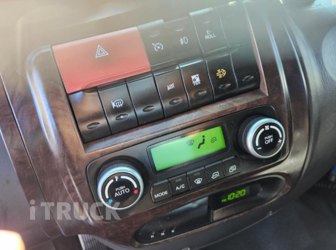 현대 메가트럭 280 단바리 윙바디 5톤 수동 12