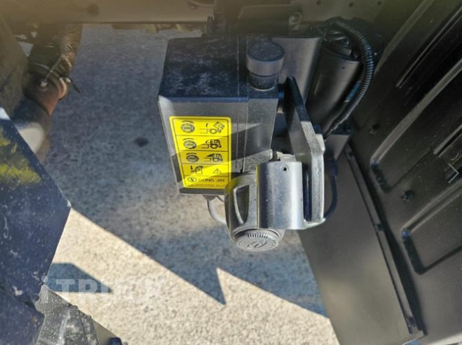 현대 메가트럭 280 단바리 윙바디 5톤 수동 9