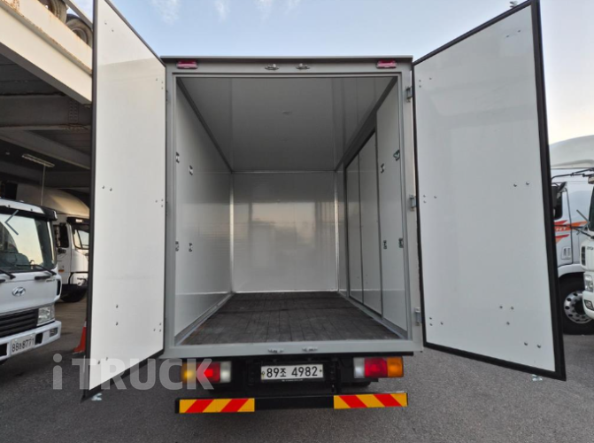 현대 올뉴마이티 2.5톤 익스하이탑 슈퍼캡 4