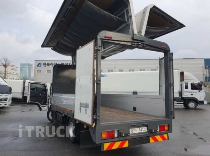 현대 올뉴마이티 3.5톤 윙바디 슈퍼캡 8