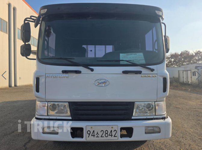 현대 메가트럭 250 단바리 카고 5톤 수동 2