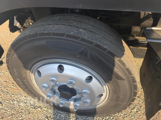 현대 메가트럭 250 단바리 카고 5톤 수동 10