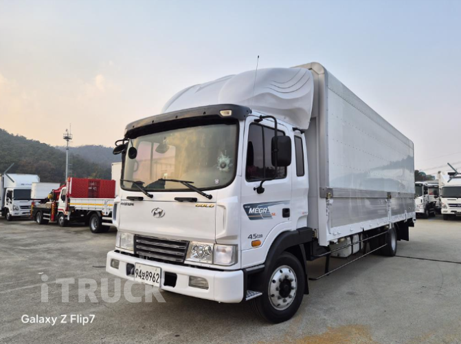 현대 메가트럭 250 단바리 윙바디 5톤 수동