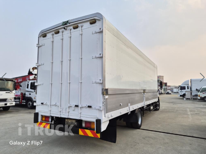 현대 메가트럭 250 단바리 윙바디 5톤 수동 3