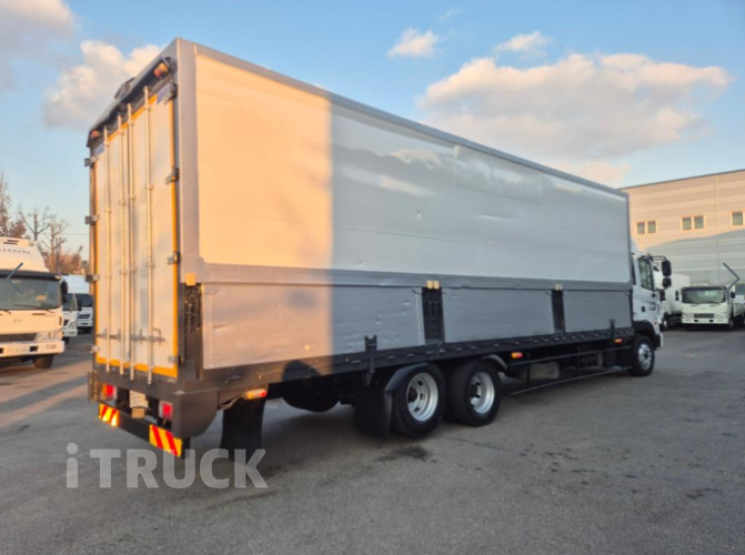 현대 메가트럭 250 후축 윙바디 5톤 수동 3