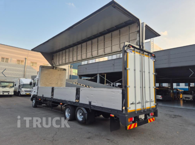 현대 메가트럭 250 후축 윙바디 5톤 수동 7