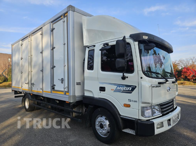 현대 메가트럭 260 단바리 익스하이탑 5톤 수동 1