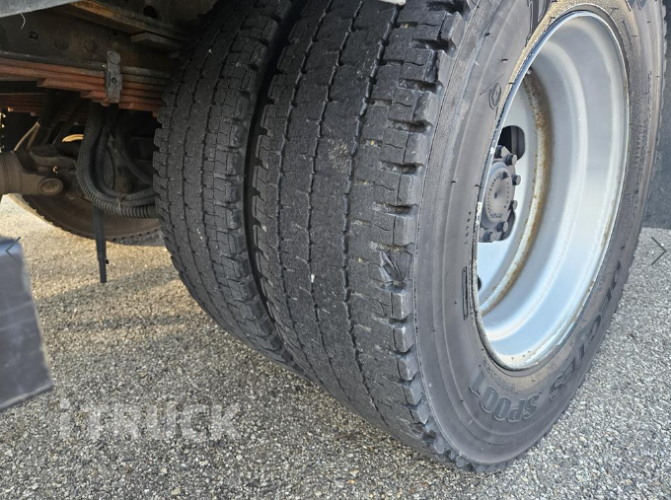 현대 메가트럭 260 단바리 익스하이탑 5톤 수동 14