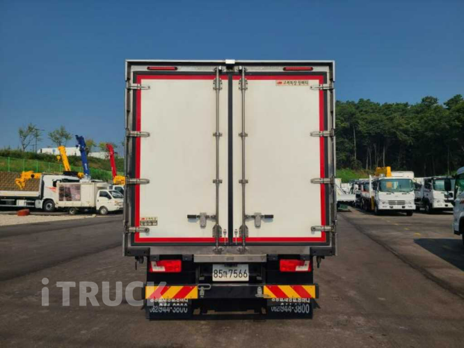 타타대우 더쎈 4톤 광폭 탑 투냉 5