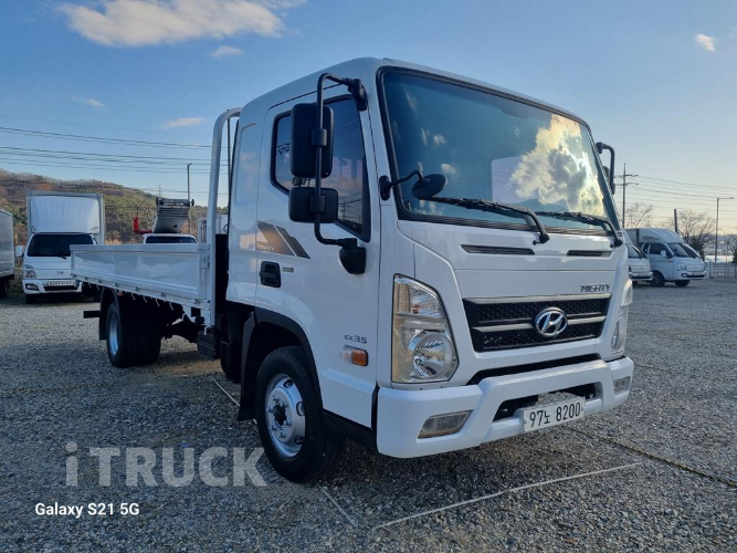 현대 올뉴마이티 3.5톤 카고 슈퍼캡 초장축 1