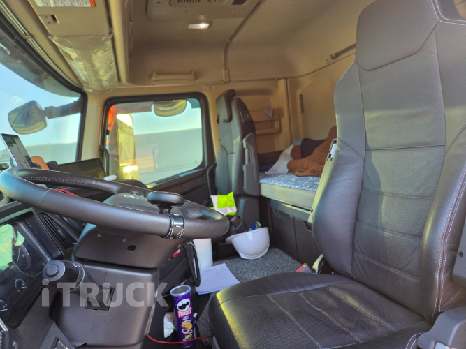 현대 엑시언트 540 후축 카고 25.5톤 오토 14