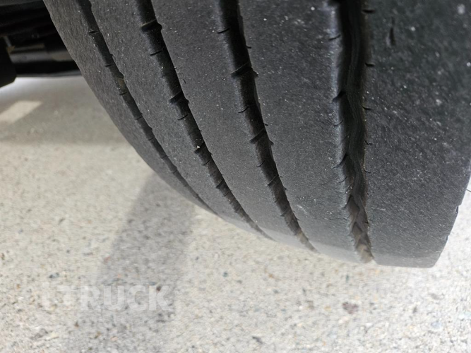 현대 메가트럭 280 단바리 윙바디 4.5톤 수동 8