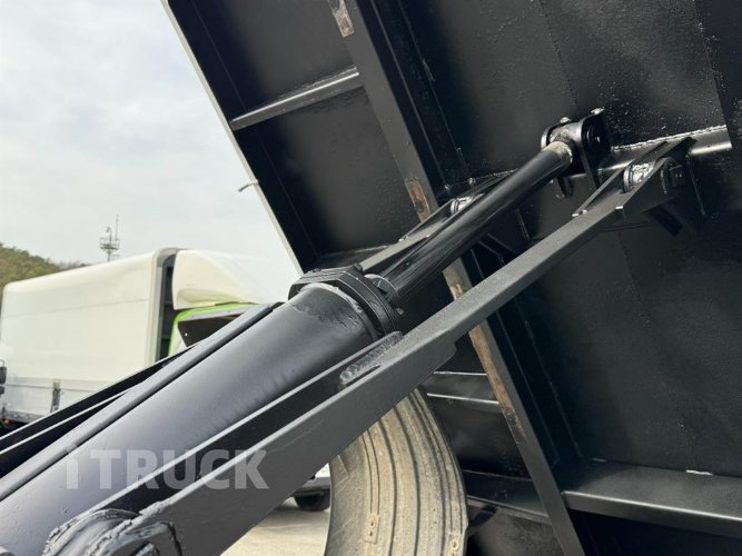 현대 메가트럭 화물덤프 4.5톤 11