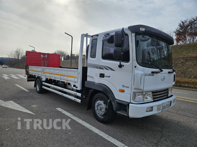 현대 셀프로더 메가트럭 5톤 3