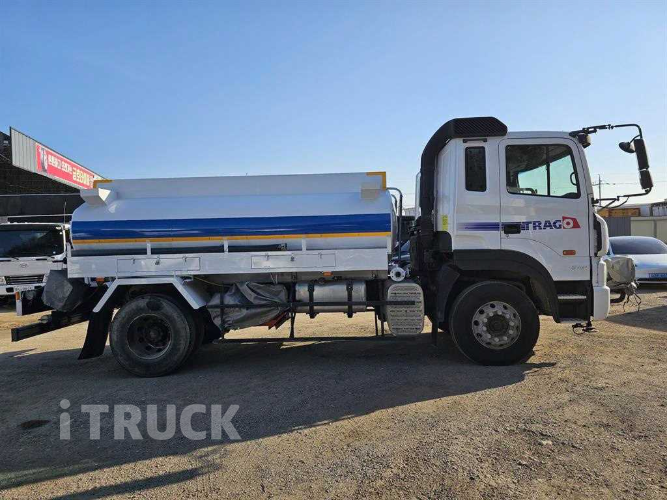 현대 살수차 뉴파워트럭 스텐탱크 8,000L 수동 7