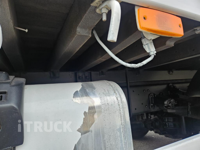 현대 메가트럭 280 후축 카고 4.5톤 수동 8