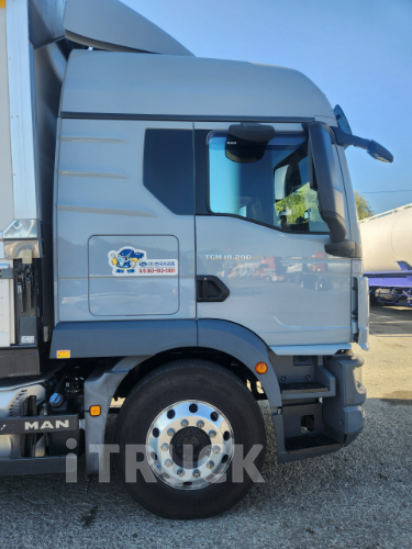 만 TGM 290 후축 윙바디 9.5톤 오토 2