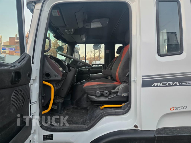 현대 메가트럭 화물덤프 4.5톤 13