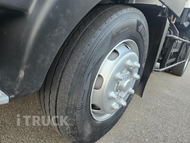 현대 메가트럭 화물덤프 4.5톤 18