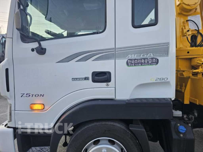 현대 카고크레인 없음(순정) 메가트럭 7.5톤 10