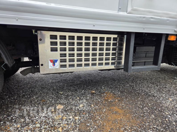 현대 올뉴마이티 2.5톤 냉동탑 13