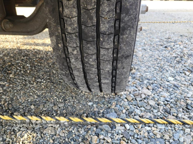 타타대우 더쎈 3.5톤 광폭 냉동탑 17