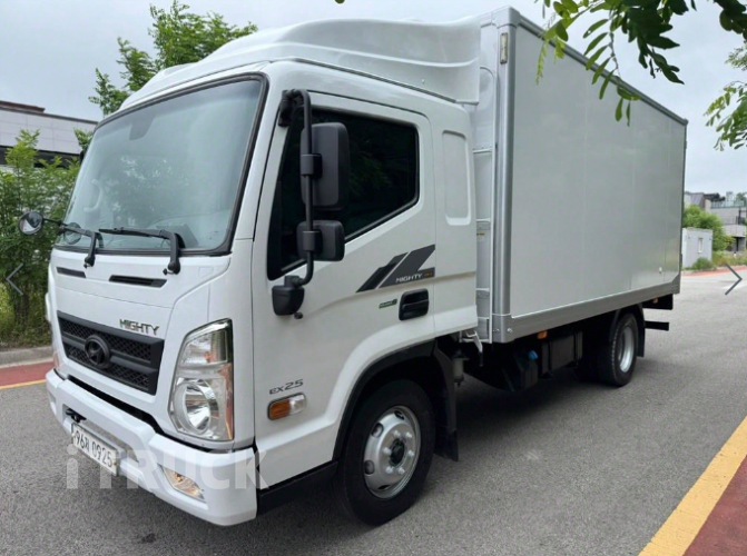 현대 올뉴마이티 2.5톤 냉동탑