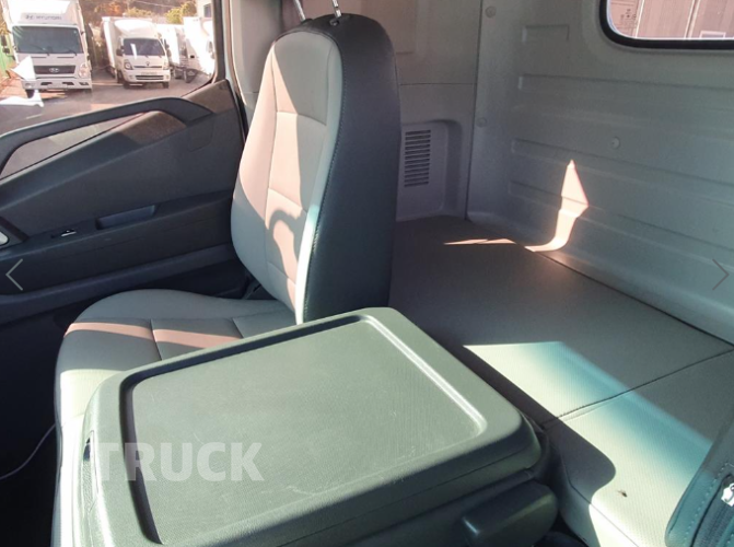 현대 올뉴마이티 2.5톤 카고 슈퍼캡 11