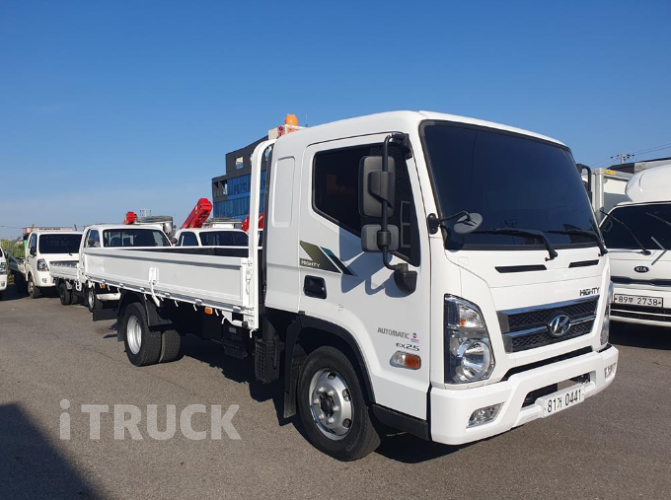 현대 올뉴마이티 2.5톤 카고 슈퍼캡 1